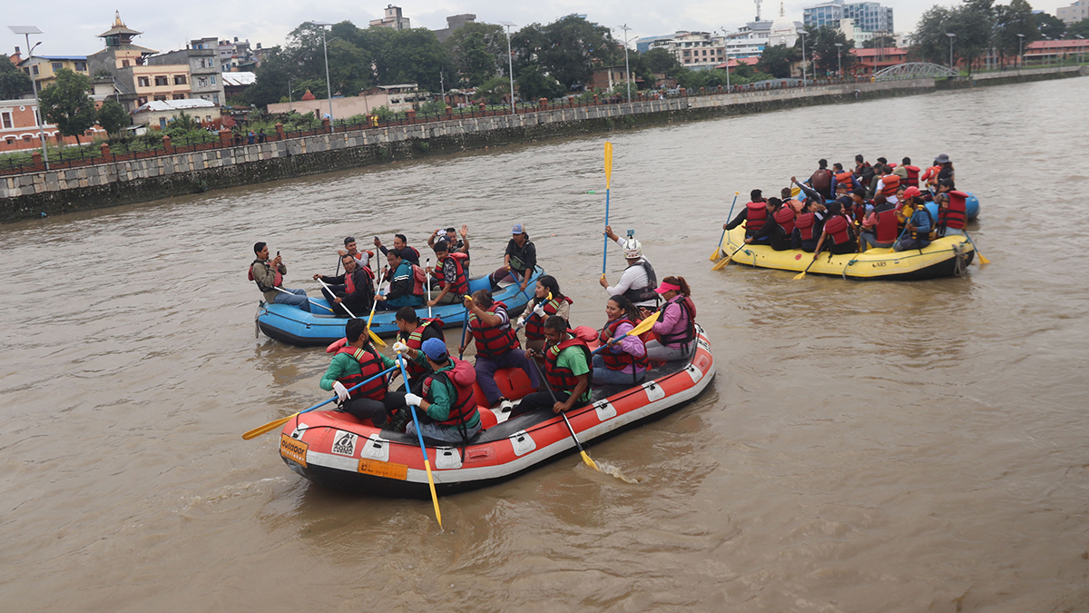 Bagmati Jalyatra 11693030462.jpg